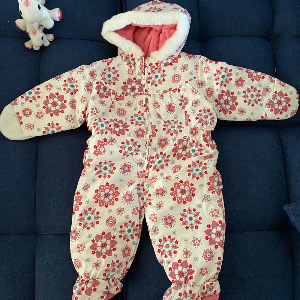 OshKosh Brand New 12 Months Baby Snow Suit